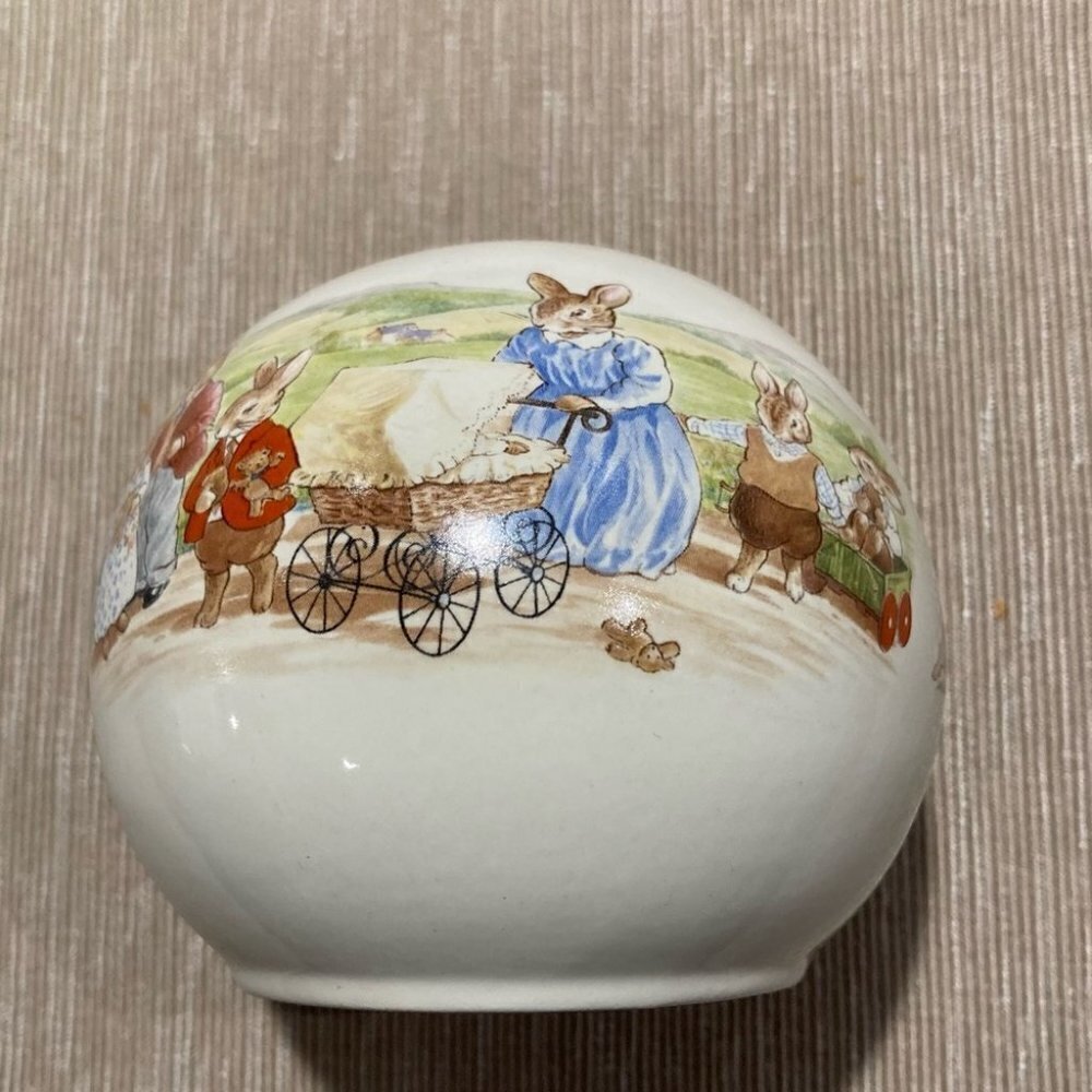 BUNNYKIN Ball Coin Change Piggy Bank Vintage 1988